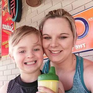 Meet your Posher, April